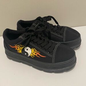 Koi Footwear Red Black Orange Flame Platform Sneakers  Size UK 5 US 7 EUC